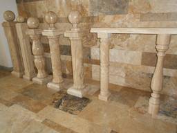 Балясины, балюстрады из травертина