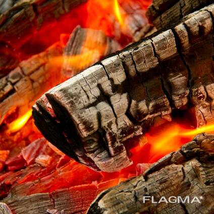 Charcoal hardwood lump charcoal