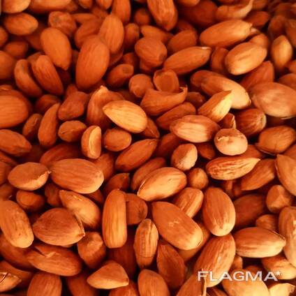 Dried Almond Nuts