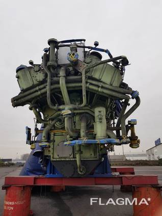 Продам корабельный двигатель фирмы МАН !