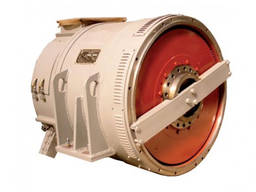 Продавам синхронен тягов генератор GST-1 за БелАЗ